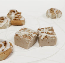 Load image into Gallery viewer, Valley Fudge &amp; Candy 1/2 lb Fudge