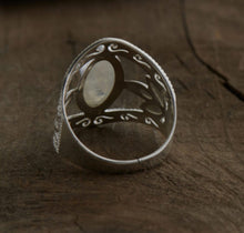 Load image into Gallery viewer, Moonstone Sterling Silver Leaf Ring